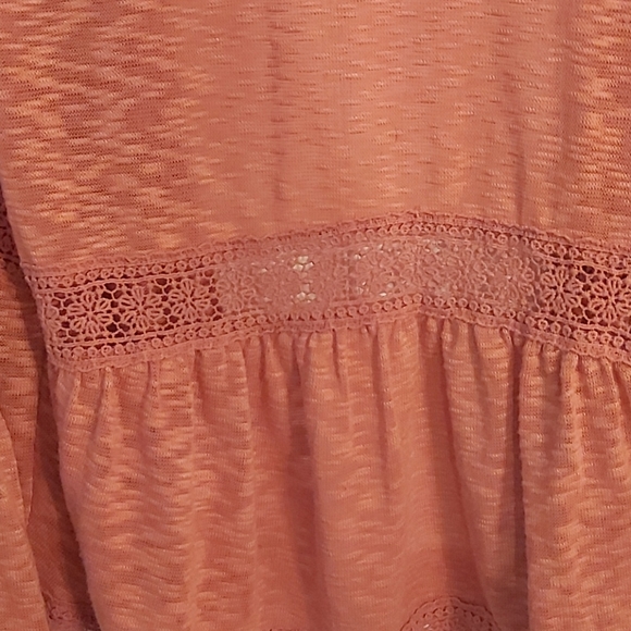 BNWNT bell sleeve crochet detailed sweater - Picture 6 of 7